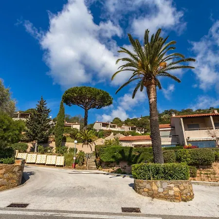 Le Paradou By Interhome Le Rayol-Canadel-sur-Mer